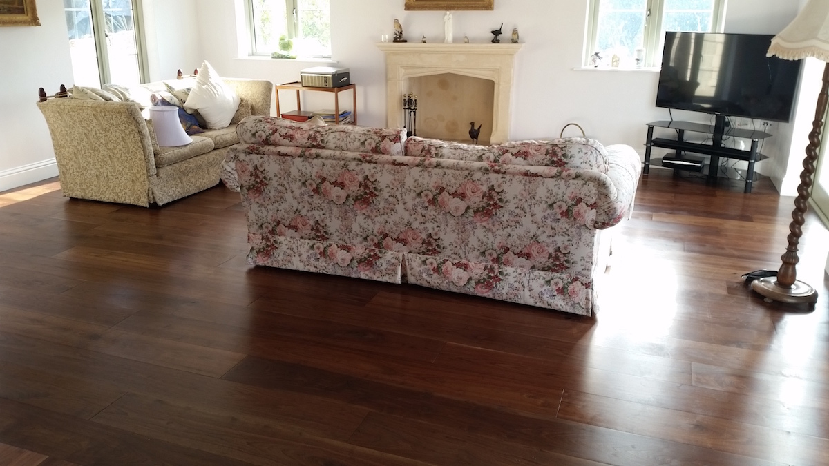 Những ưu điểm nổi bật của sàn gỗ óc chó